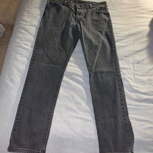 woman’s jeans